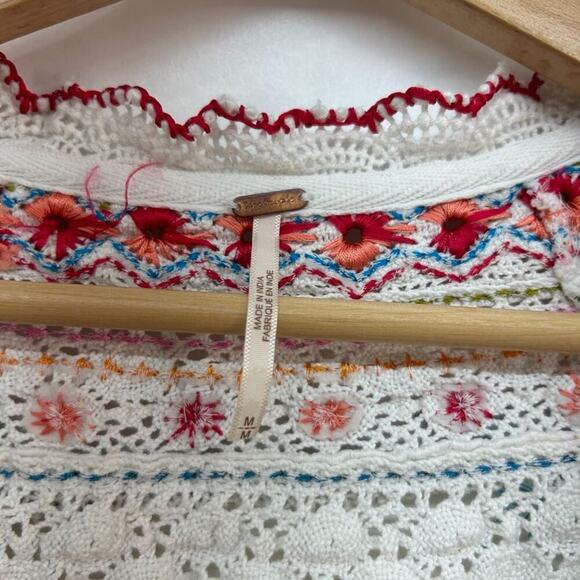 Free People Boho White Colorful Embroidered Henley Long Sleeve Knit Top Medium - Picture 7 of 12